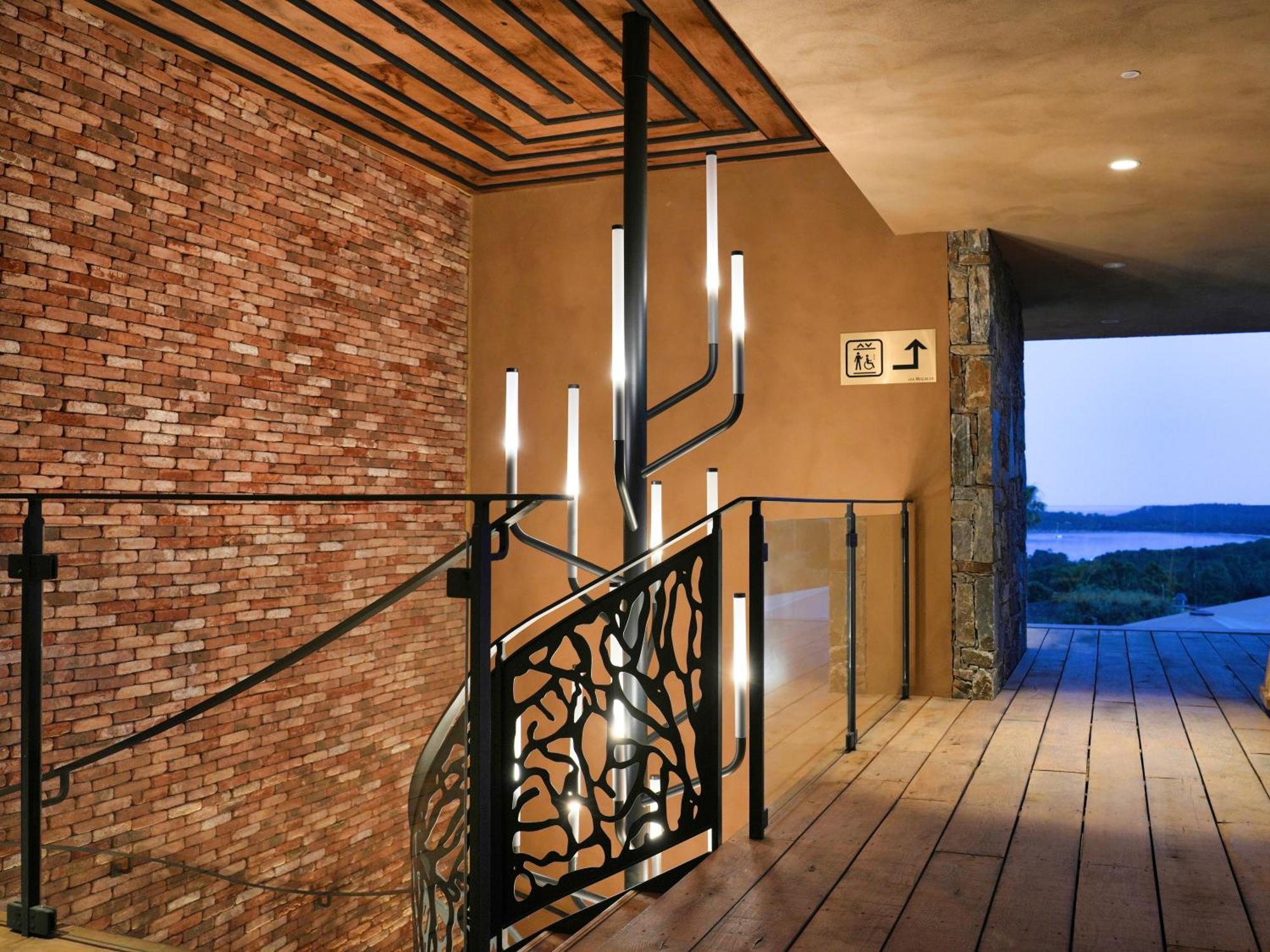 Les Regalia Hotel & Spa Сент-Люси-де-Пор Экстерьер фото